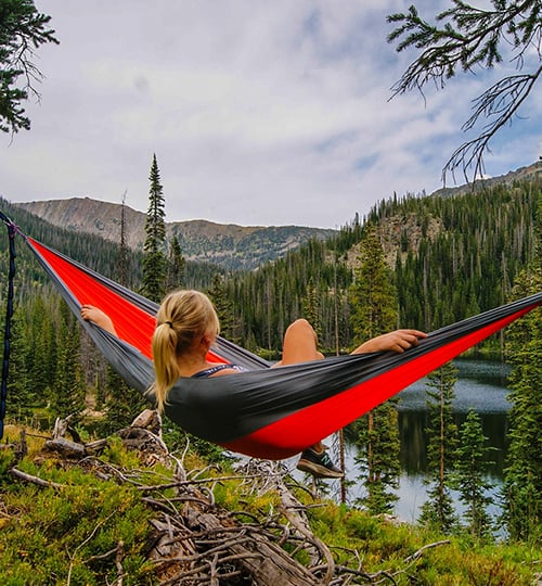 Free activities for solo travelers