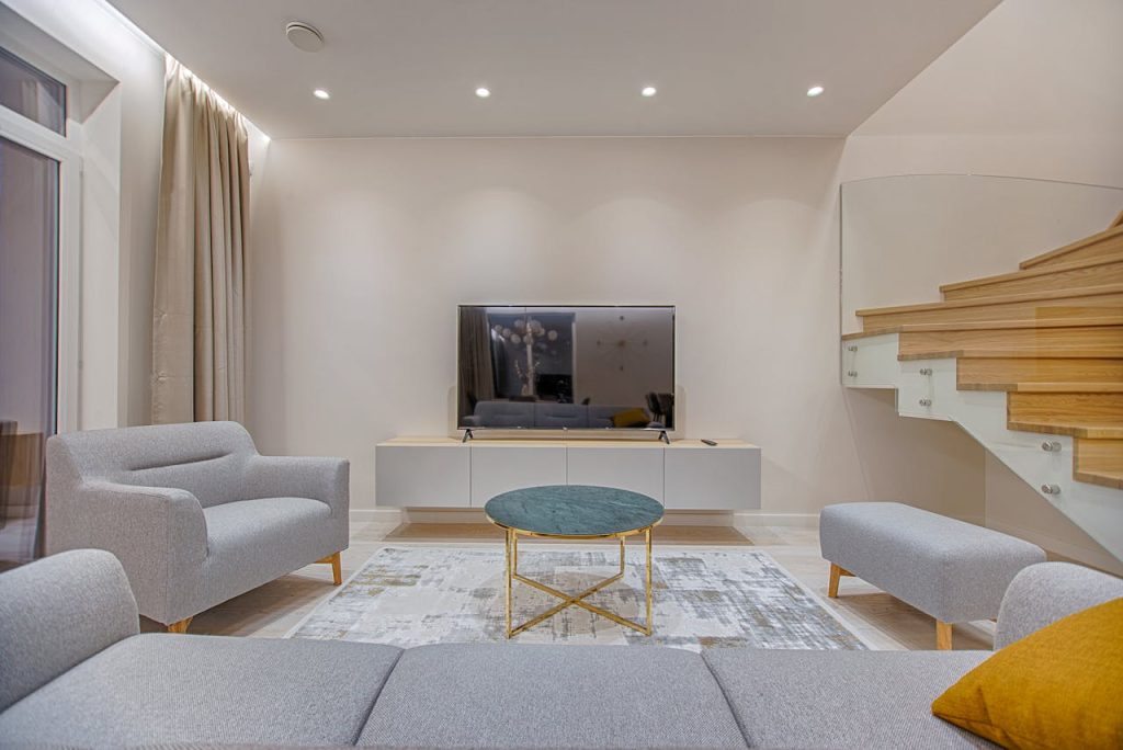 airbnb for introverts