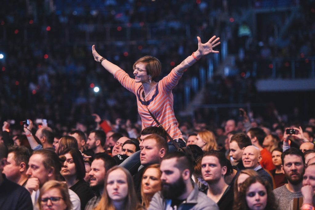 crowd anxiety introverts